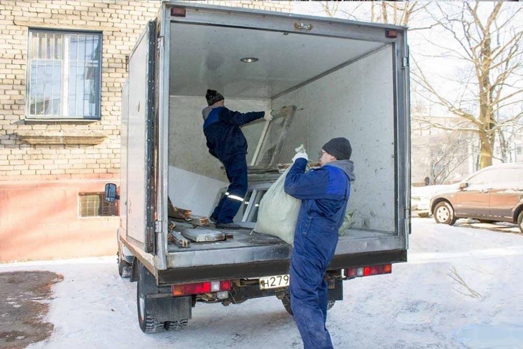 Можно ли старое окно распилить самому и вывезти на свалку
